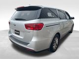 Used 2020 Kia Sedona LX image 4