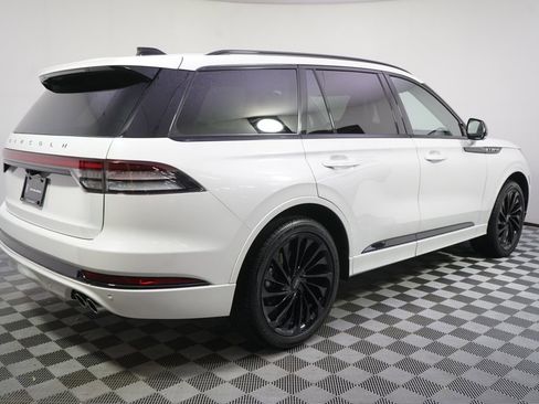 New 2026 Lincoln Aviator Reserve AWD/4WD image 7