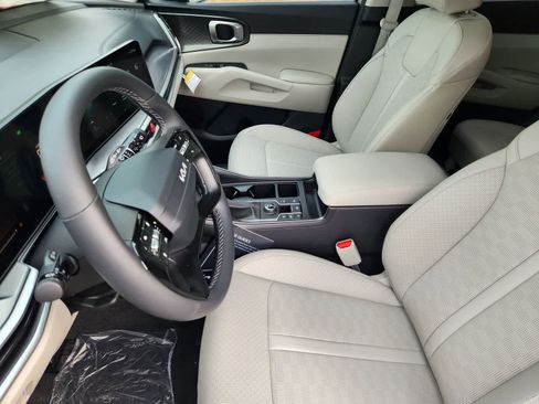 New 2026 Kia Sorento S w/ S Panoramic Sunroof Package image 12