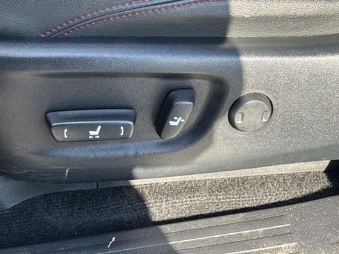 Used 2019 Toyota 4Runner TRD Off-Road Premium image 21