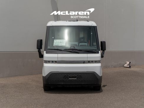 Used 2024 Chevrolet Brightdrop 400 w/ Commercial Equipment Package AWD/4WD image 10