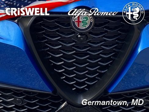 New 2024 Alfa Romeo Tonale Veloce image 11