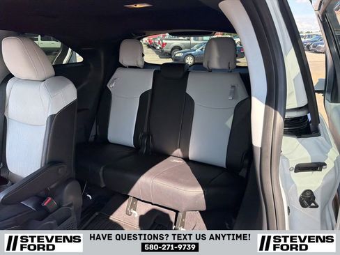 Used 2026 Toyota Sienna XSE AWD/4WD image 34