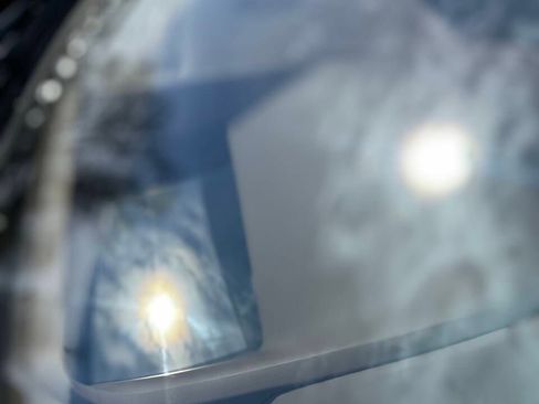 Used 2023 Mercedes-Benz EQS 580 4MATIC SUV image 21