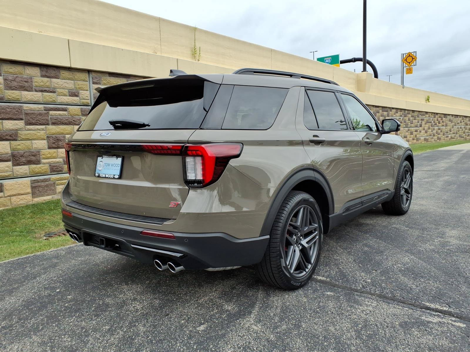 Used 2026 Ford Explorer ST w/ Sun And Sound Package AWD/4WD image 10