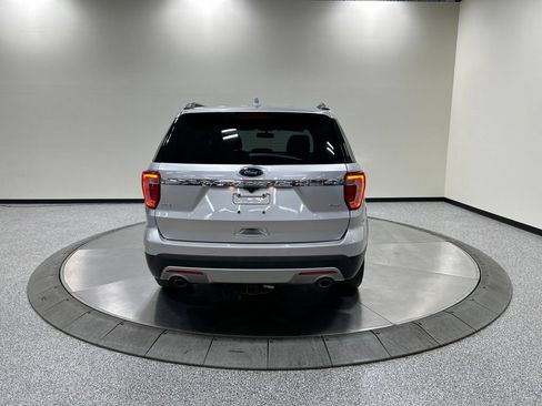 Certified 2017 Ford Explorer XLT w/ Equipment Group 202A AWD/4WD image 8
