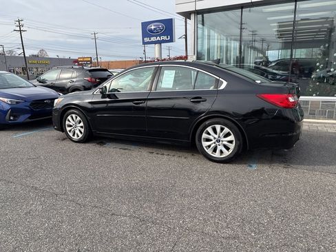 Used 2017 Subaru Legacy 2.5i Premium image 8