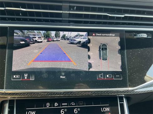 Used 2023 Audi SQ8 Premium Plus image 23
