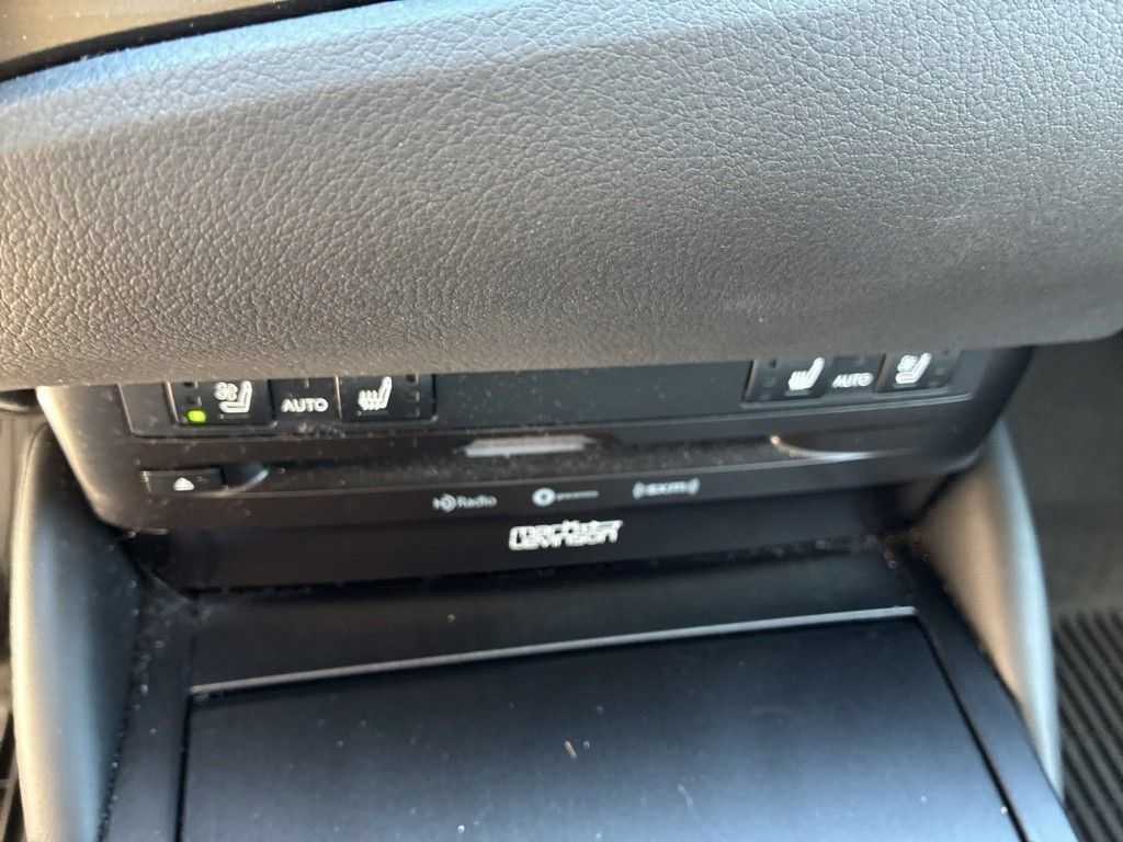 Used 2020 Lexus ES 300h w/ Premium Package FWD image 19