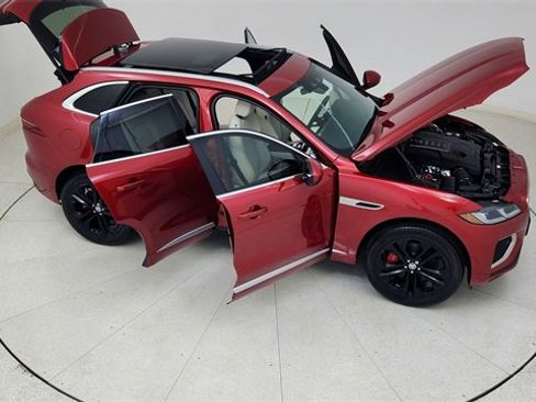 Used 2025 Jaguar F-PACE R-Dynamic S image 82