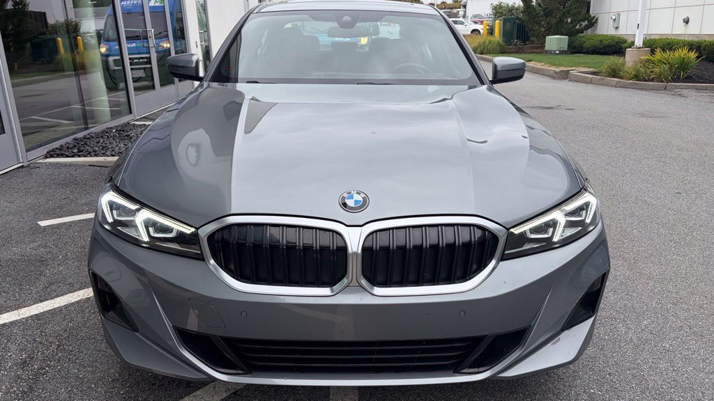 Certified 2023 BMW 330i xDrive Sedan w/ Premium Package AWD/4WD image 6