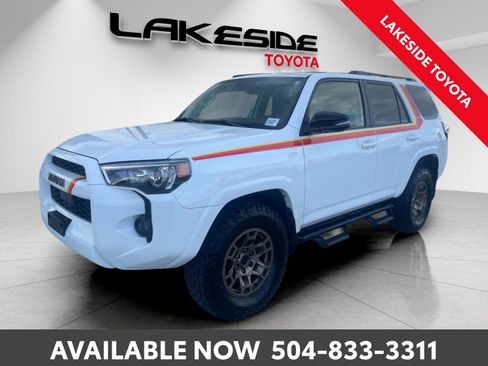 Certified 2023 Toyota 4Runner 40th Anniversary SE image 2