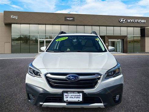 Used 2020 Subaru Outback Limited image 2