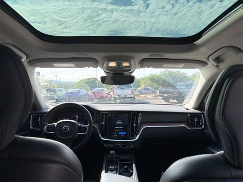 Used 2023 Volvo V60 B5 Cross Country Plus w/ Climate Package AWD/4WD image 10