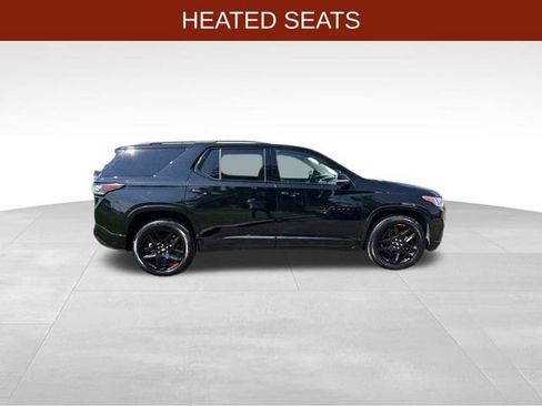 Used 2021 Chevrolet Traverse Premier w/ Redline Edition AWD/4WD image 8