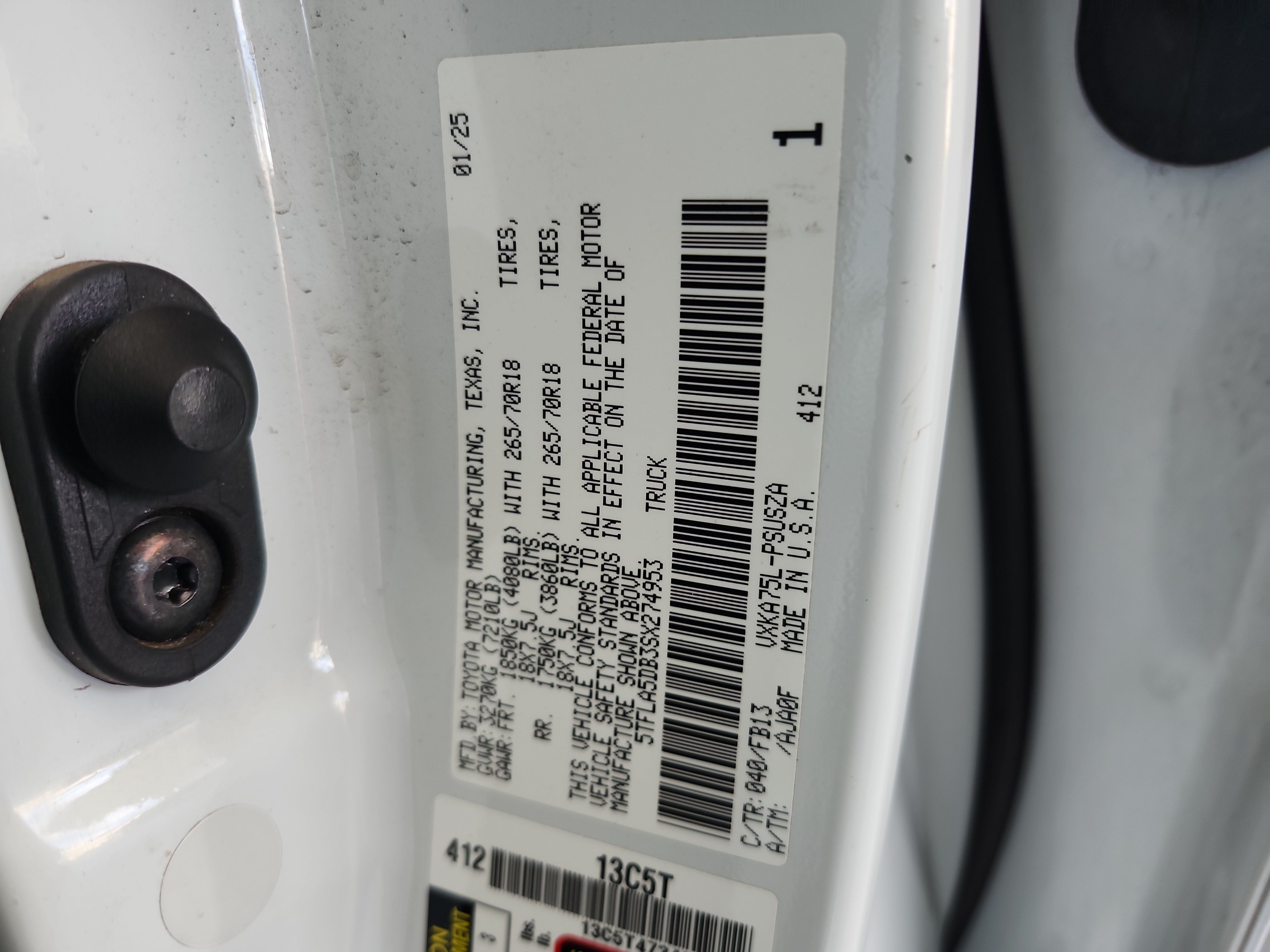 Used 2025 Toyota Tundra SR5 AWD/4WD image 24