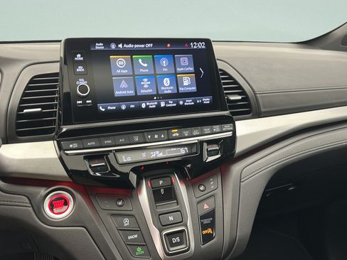 Used 2025 Honda Odyssey Sport-L image 24