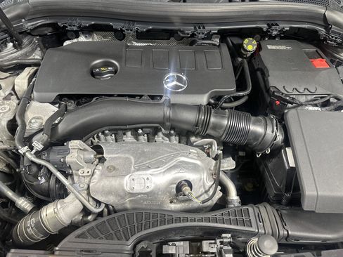 Used 2021 Mercedes-Benz GLA 250 GLA 250 image 25