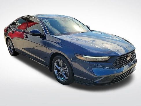 Used 2023 Honda Accord EX-L image 7