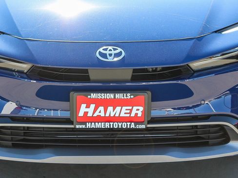 New 2026 Toyota Prius XLE image 12