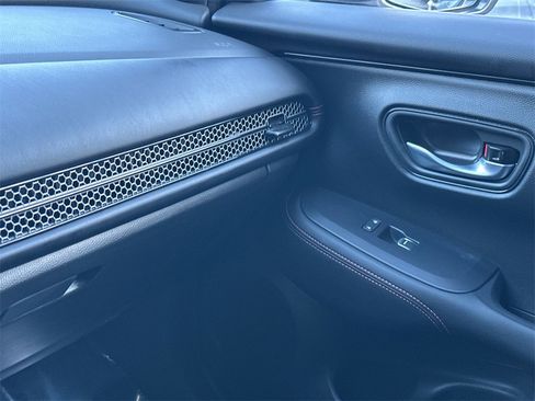 Used 2025 Honda HR-V Sport image 30