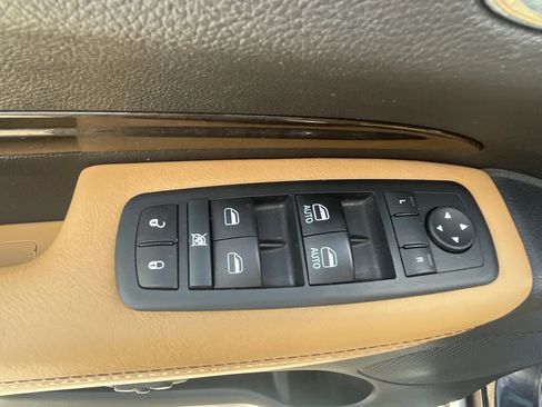 Used 2017 Dodge Durango Citadel w/ Technology Group AWD/4WD image 30