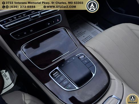 Used 2021 Mercedes-Benz E 350 Sedan w/ Premium Package image 21
