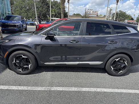 Used 2026 Kia Sportage EX FWD image 78