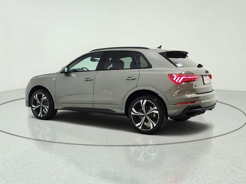 Used 2024 Audi Q3 2.0T Premium Plus AWD/4WD image 7