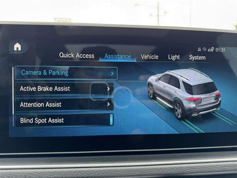 Used 2021 Mercedes-Benz GLE 350 4MATIC image 7