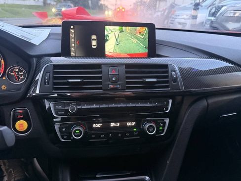 Used 2018 BMW M3 RWD image 18