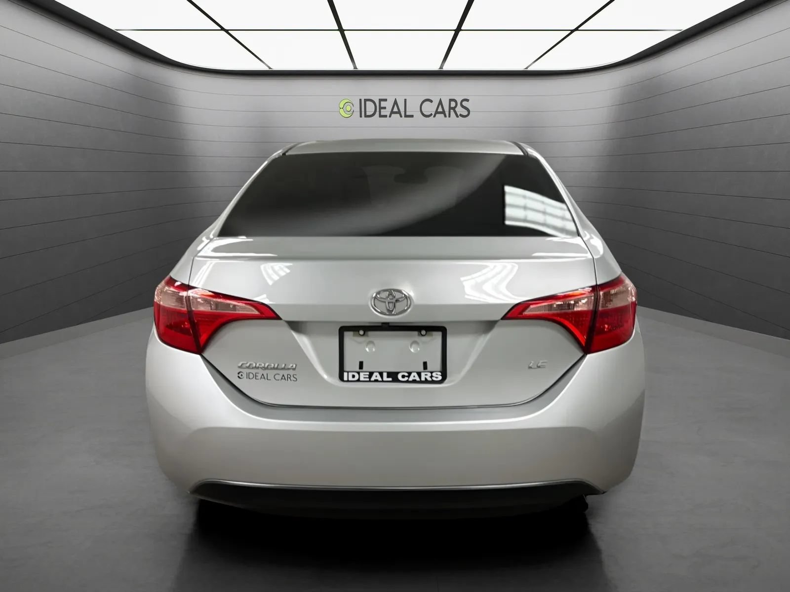 Used 2017 Toyota Corolla LE w/ Carpet Mat Package (TMS) FWD image 6