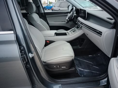 Used 2025 Hyundai Palisade SEL AWD/4WD image 17