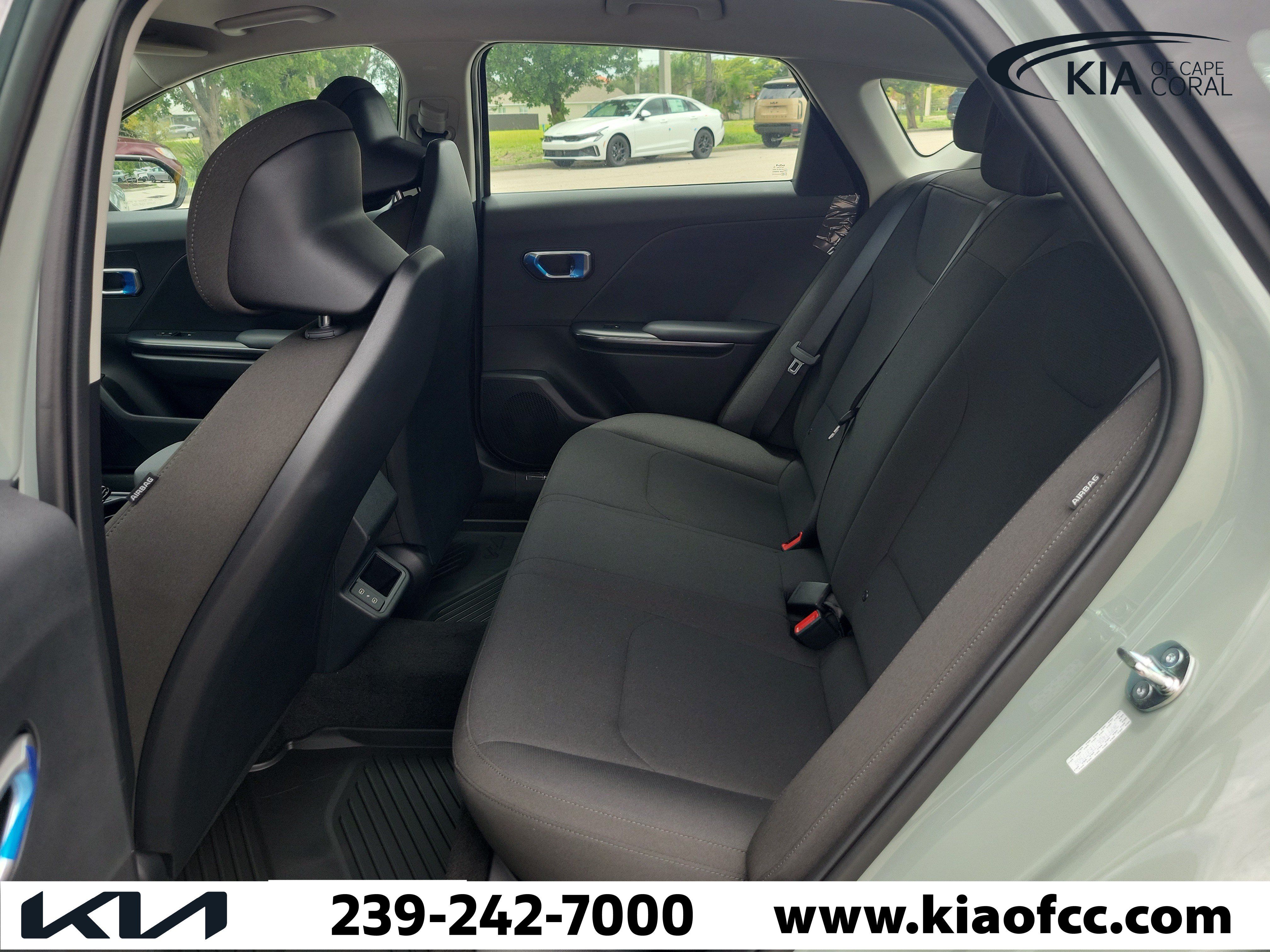 New 2026 Kia K4 FWD image 11