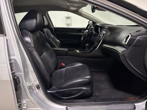 Used 2020 Nissan Maxima 3.5 SV w/ Floor Mat Group image 22