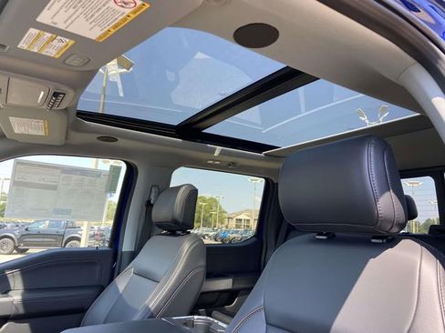 New 2026 Ford F250 Lariat w/ Black Appearance Package image 13