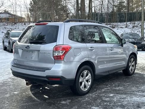 Used 2015 Subaru Forester 2.5i Premium w/ All-Weather Package image 28