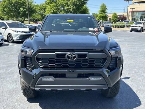 New 2026 Toyota Tacoma SR5 RWD image 9