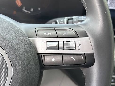 Used 2024 Hyundai Kona SEL FWD image 39
