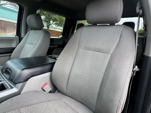 Used 2020 Ford F150 XLT w/ Equipment Group 302A Luxury AWD/4WD image 22