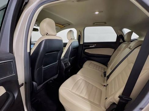 Used 2017 Ford Edge SEL w/ Equipment Group 201A image 18