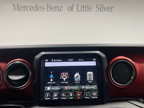 Used 2020 Jeep Gladiator Rubicon w/ Dual Top Group image 32