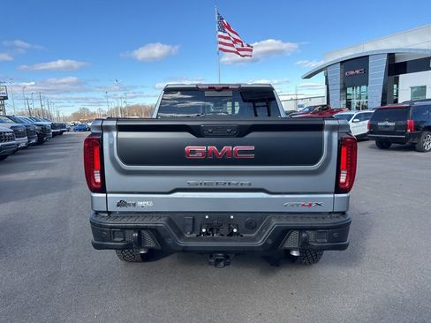 Used 2024 GMC Sierra 1500 AT4X w/ AT4X AEV Edition image 4