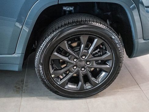 New 2026 Jeep Grand Cherokee L Limited image 10