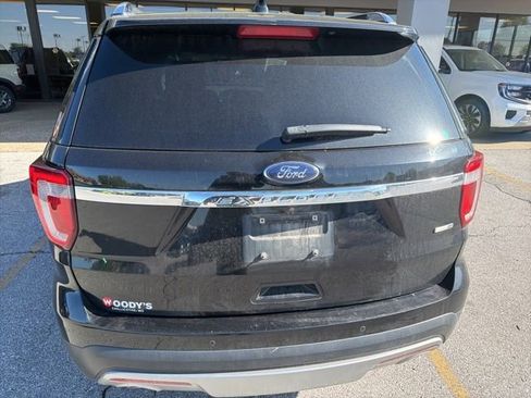 Used 2016 Ford Explorer Limited AWD/4WD image 3