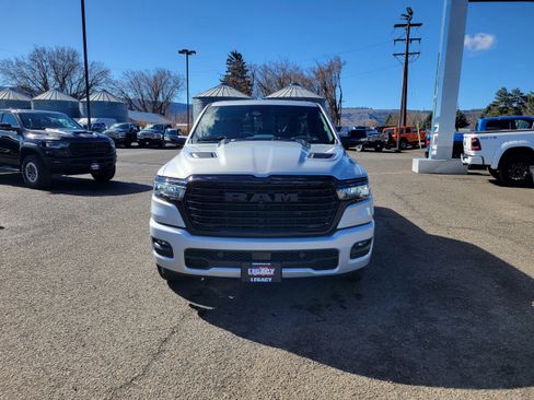 New 2026 RAM 1500 Laramie AWD/4WD image 15
