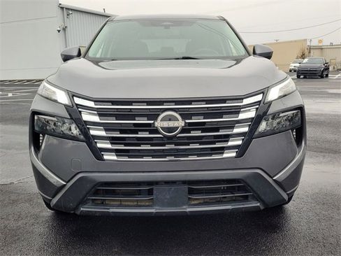 Certified 2024 Nissan Rogue SV image 8