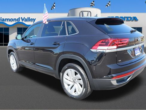 Used 2020 Volkswagen Atlas Cross Sport SE FWD image 4