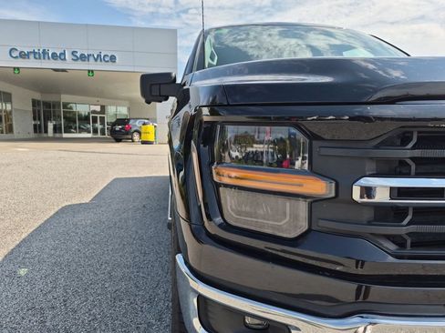 Used 2024 Ford F150 XLT w/ Mobile Office Package AWD/4WD image 9