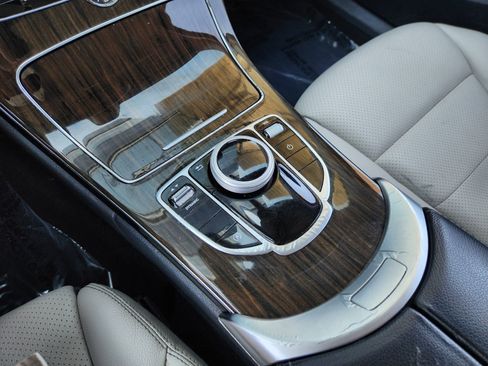 Used 2017 Mercedes-Benz C 300 Sedan image 20